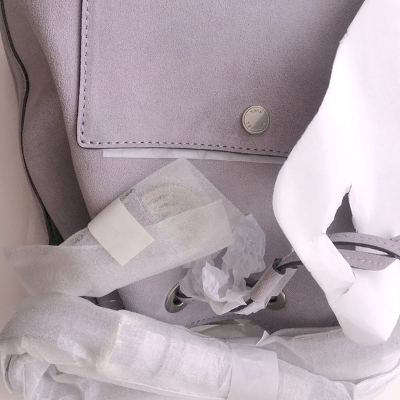 MiCHAEL KORS Greenwich LUXE BUCKET NWT - Picture 4 of 8